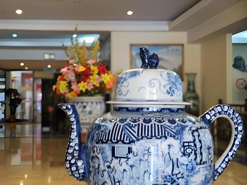 Klang Histana Hotel Bagian luar foto