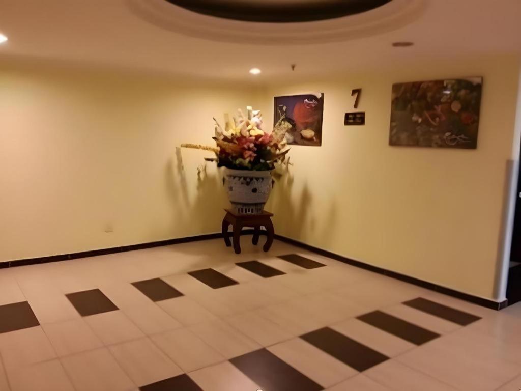 Klang Histana Hotel Bagian luar foto
