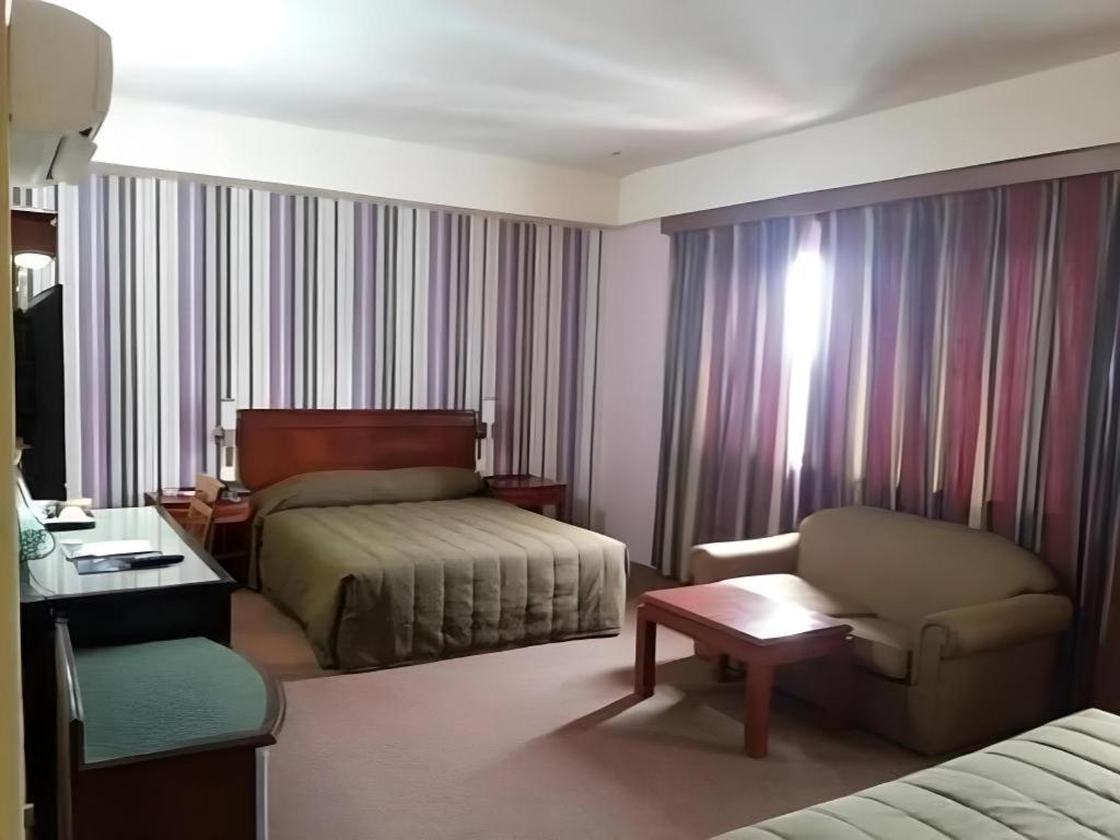 Klang Histana Hotel Bagian luar foto
