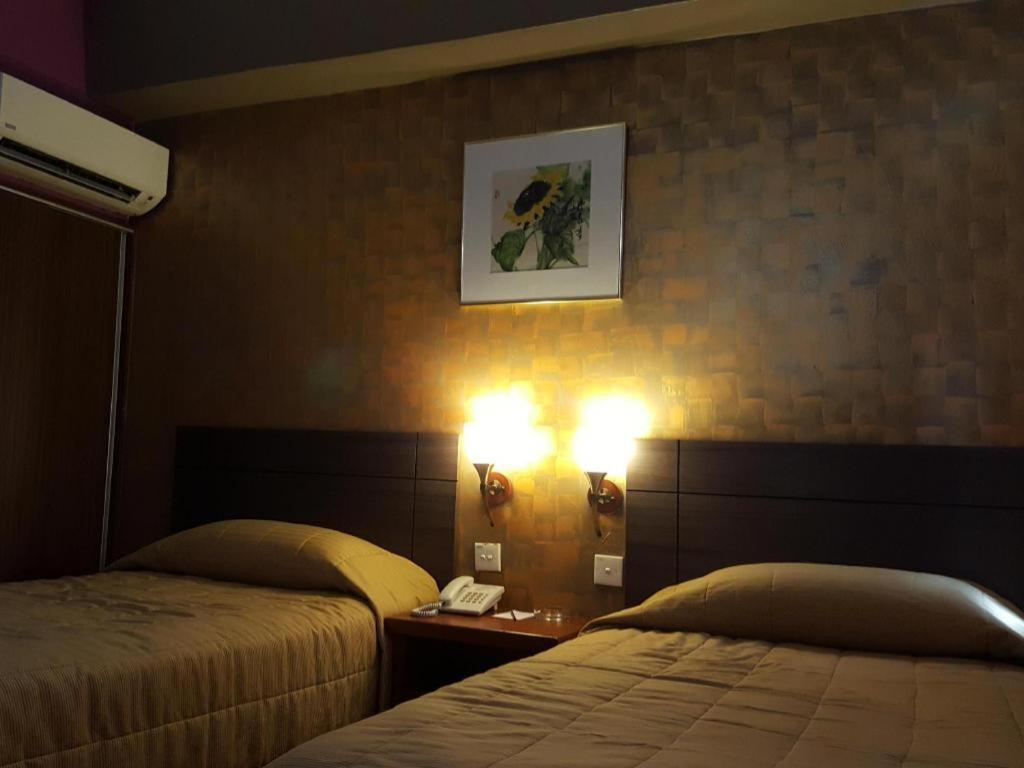 Klang Histana Hotel Bagian luar foto