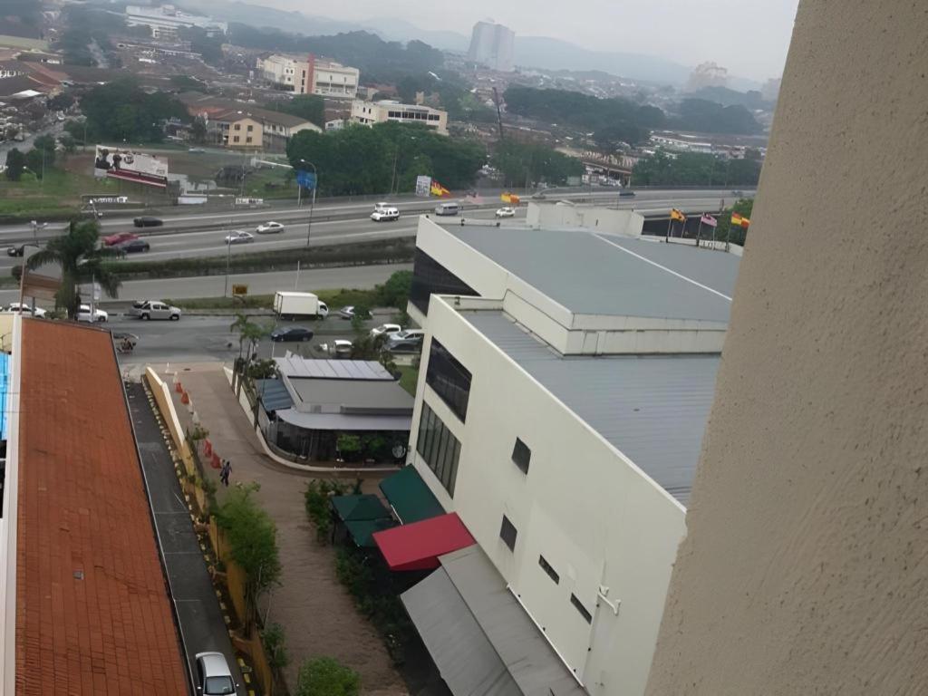 Klang Histana Hotel Bagian luar foto